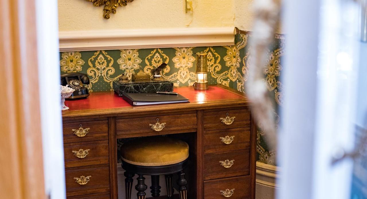 The Tiger Inn Merthyr Tydfil Extérieur photo
