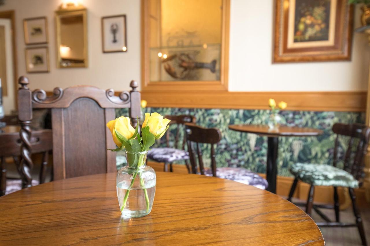 The Tiger Inn Merthyr Tydfil Extérieur photo